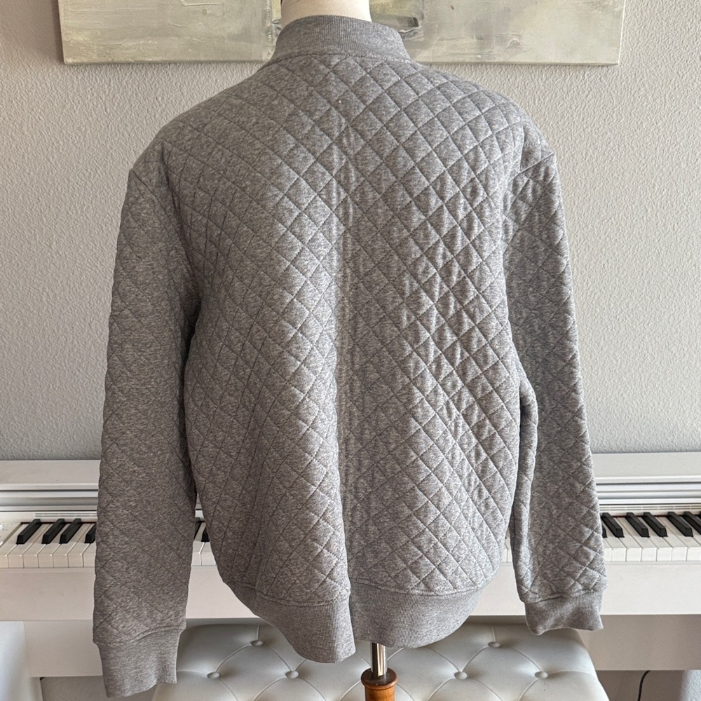 Athletic Works Women's Gray Quilted Zip-Up Jacket NWT - Picture 6 of 10